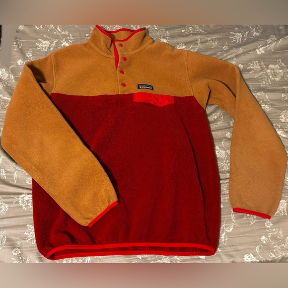 ❌SOLD ❌Patagonia Women’s Lightweight Synchilla® Snap-T® Pullover
Style #
25455 - Picture 5 of 8